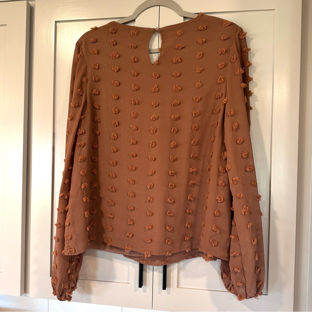 Pom Blouse - Picture 2 of 5